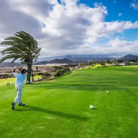 Copacabana, Golf Del Sur * Сан Мигель